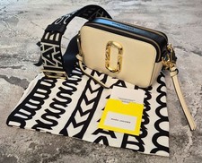 Marc Jacobs The Snapshot