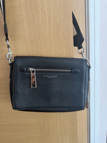 Marc jacobs black cross body - jacobs,